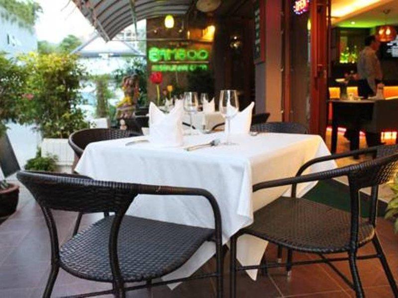 Hemingway'S Hotel Patong Eksteriør billede