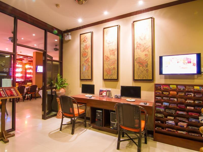 Hemingway'S Hotel Patong Eksteriør billede