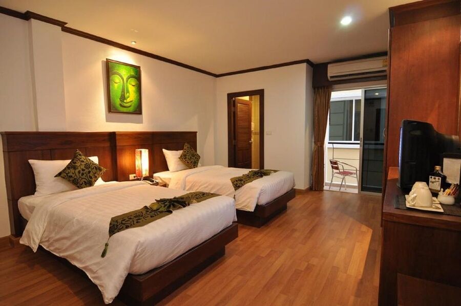 Hemingway'S Hotel Patong Eksteriør billede